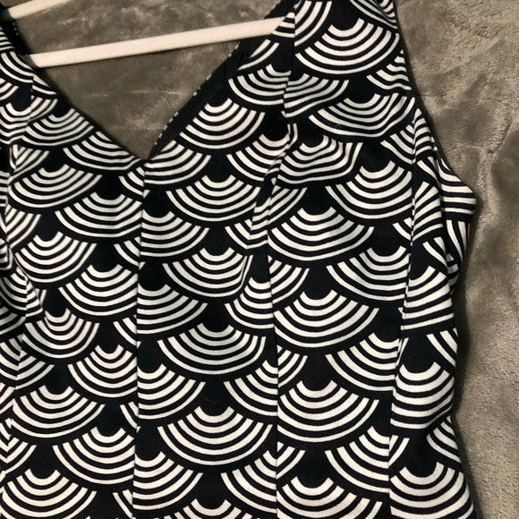 Size 6 Tent dress - Picture 3 of 12